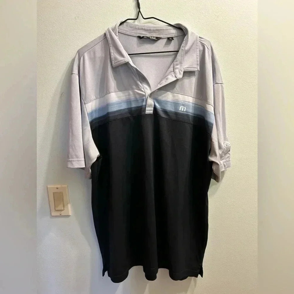 Men’s Travis Mathew Polo Size XXL